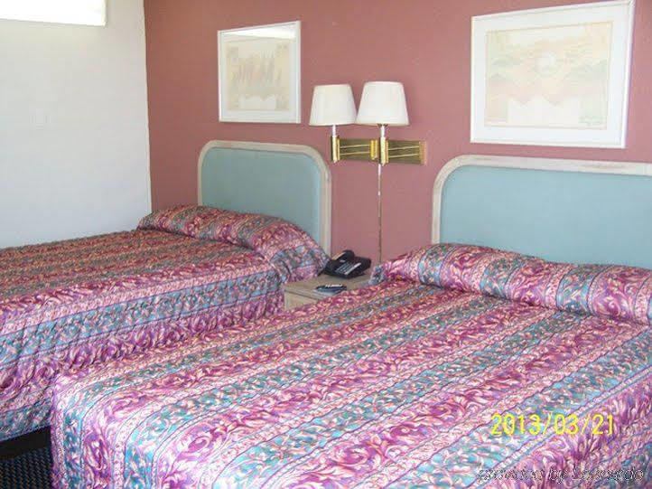 Scottish Inns Tupelo Εξωτερικό φωτογραφία